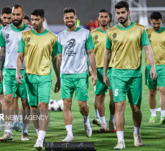 ۱۰۰ بازیکن در فهرست تیم ملی فوتبال ایران